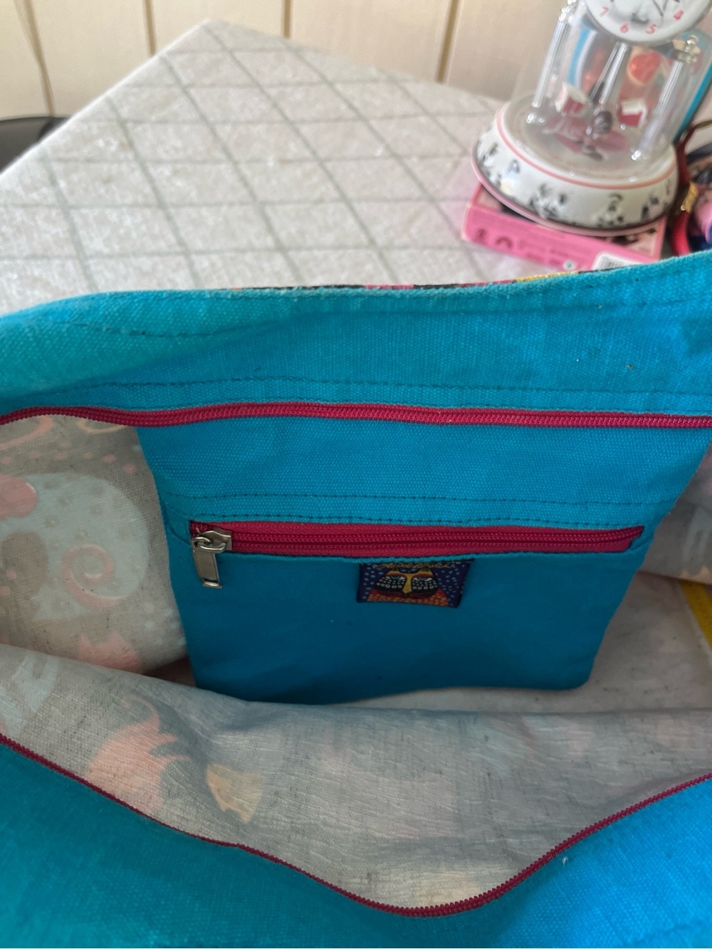 Laurel Burch Black Tote with Bright Multicolor Cats and Turquoise Handles - Picture 4 of 4